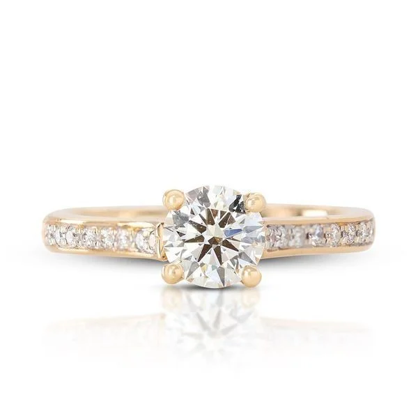 Round Brilliant Diamonds Ring